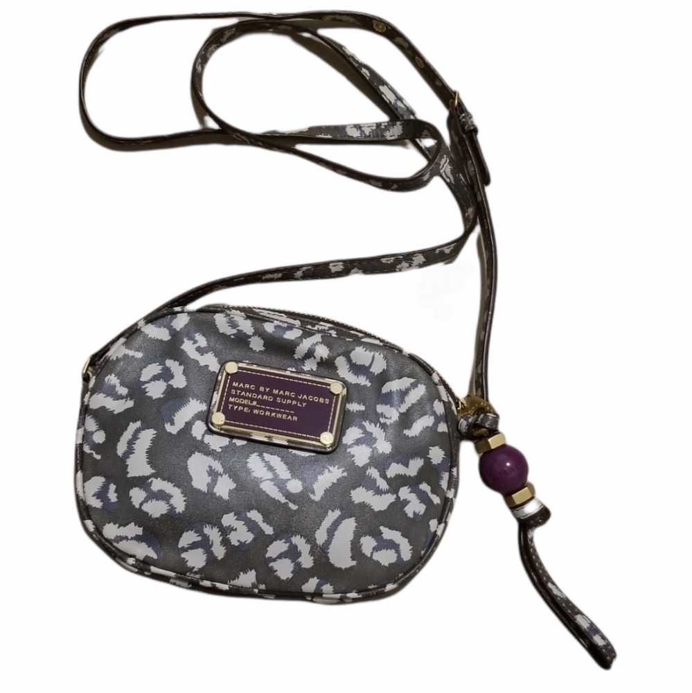MARC by MARC JACOBS Pouchette Crossbody cow leather handbag animal print purple - Picture 2 of 16